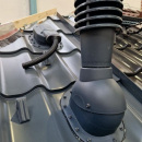 HPI Solární prostup – SET nízký profil – pro plechové tvarované krytiny